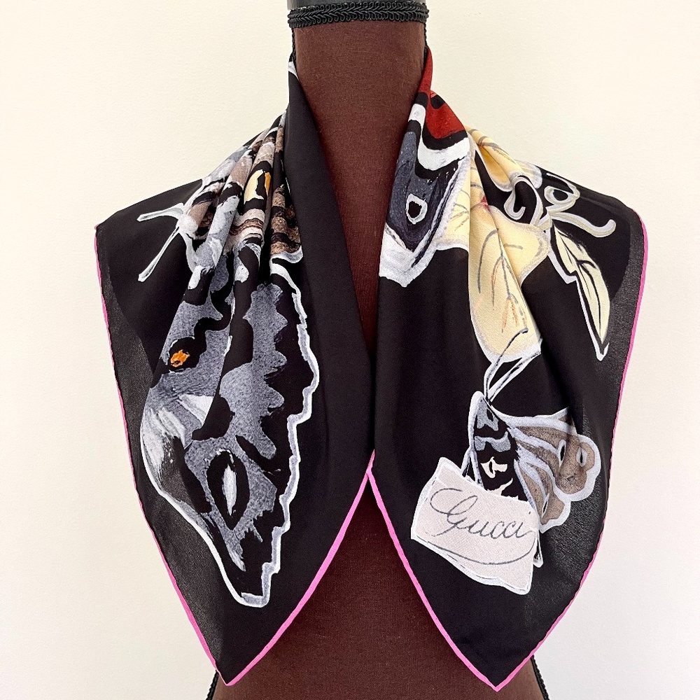 Gucci Unisex Scarf Kris Knight Butterfly Flora Black Silk Wrap - Picture 2 of 14